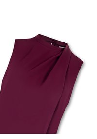 Top senza maniche bordeaux in tessuto leggero con collo alto e dettaglio drappeggiato sulla parte frontale. Texture liscia con bordi ben definiti.