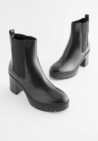 Next FOREVER COMFORT - Platvormtallaga poolsaapad - black