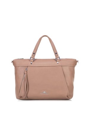 Sac fourre-tout en cuir beige avec doubles poignées, fermeture éclair et poche zippée à l'avant. Présente des finitions en métal argenté et un design élégant et structuré.