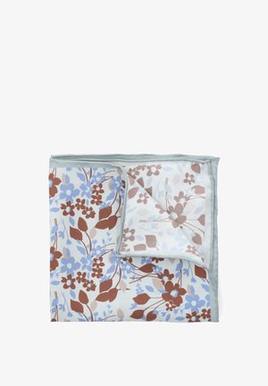 Szal w kwiatowy wzór z jasnoniebieskimi, brązowymi i blad różowymi kwiatami na kremowym tle; obszyty jasnoniebieską lamówką.