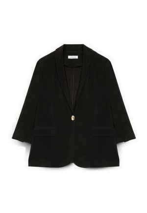 Sort skræddersyet blazer med sjalskrave, enkelt guldknaplukning og to forlommer med klap, vist på en hvid baggrund.