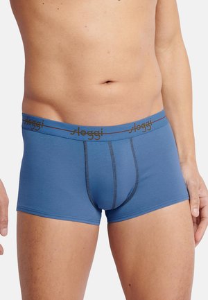 Blaue Baumwollboxershorts mit engem Sitz, ausgestattet mit einem breiten Bund, der mit "sloggi"-Branding versehen ist, sowie kontrastierenden Nähten entlang der Nähte.