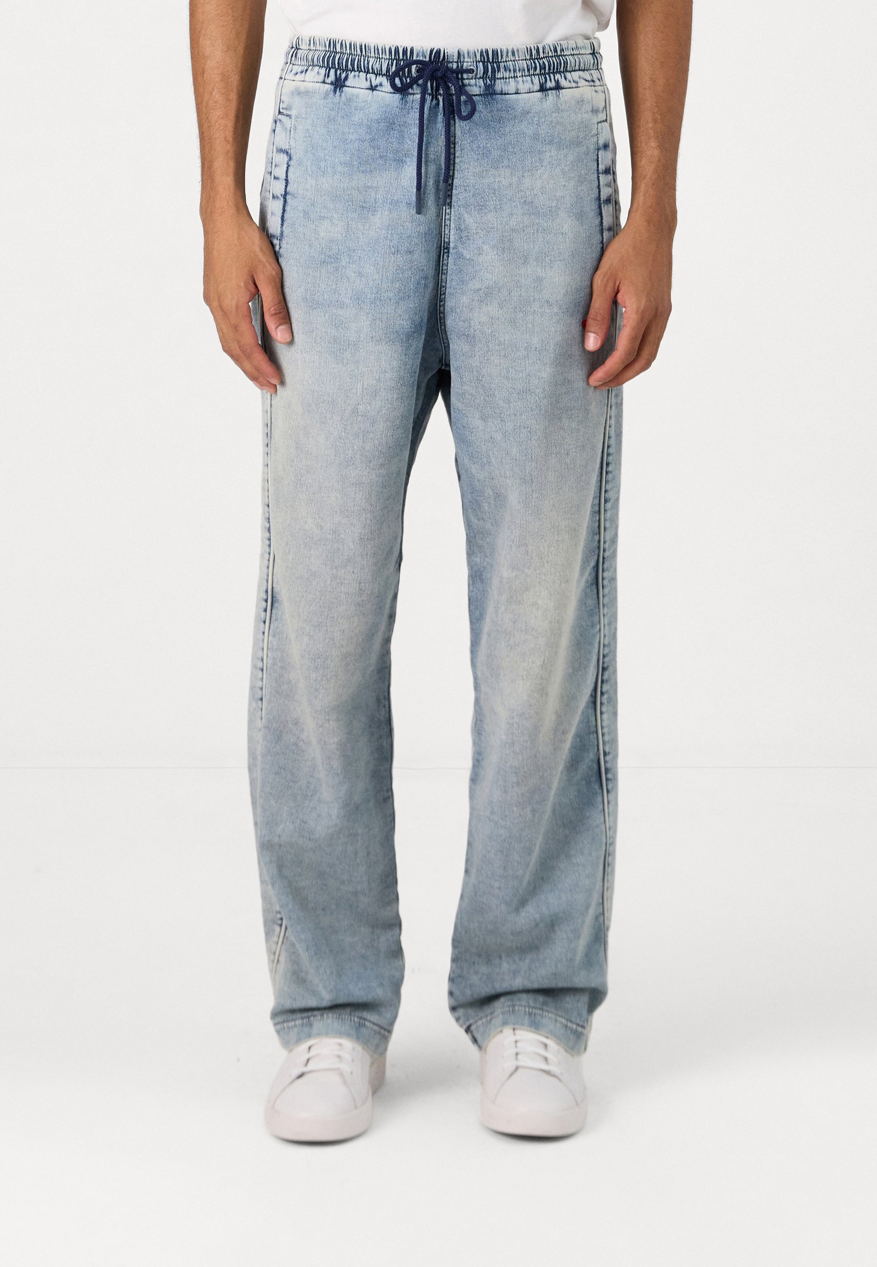 Diesel D-MARTIANS TRACK - Jeans Straight Leg - light blue/blue 