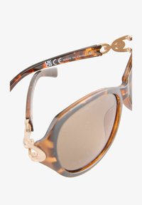 Wybrany, tortoiseshell brown