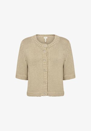 Lühikeste varrukatega kootud kardigan heledas beežis, ümmarguse kaelusega, ees viie suure nööpiga ja triibuliste mansettide ning äärega.