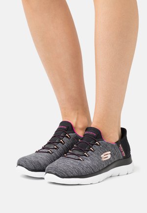 SUMMITS - Slip-ons - black mesh