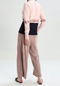Selected Femme Strickpullover - light pink