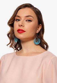 IZIA Orecchini - silberfarben