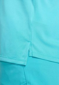 STRIDE TOP - T-shirt de sport - dusty cactus