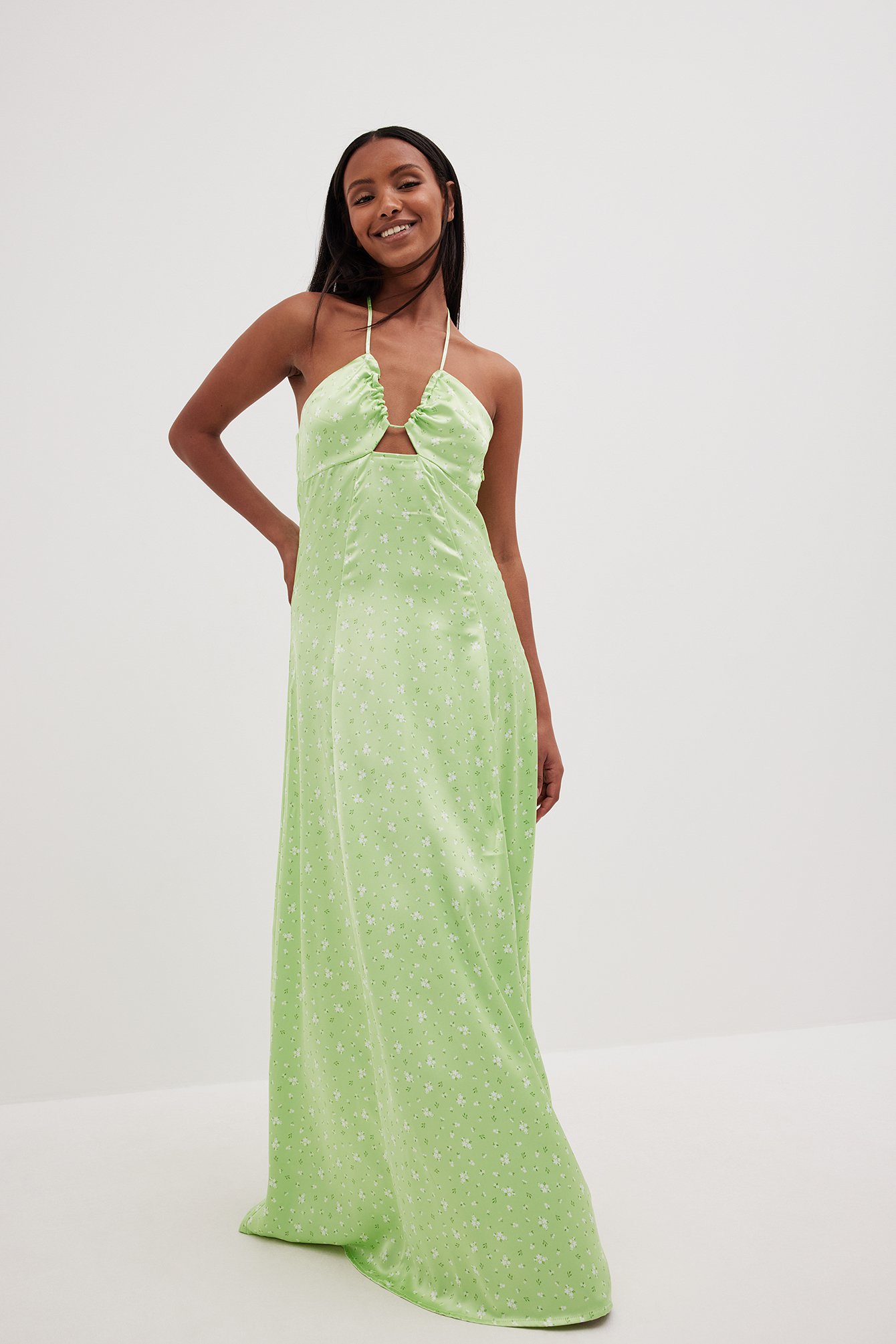 NA-KD STEPHSA CUT OUT DETAIL DRESS - Maxi dress - green/multi-coloured -  Zalando.ie