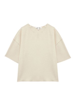 - T-shirt basic