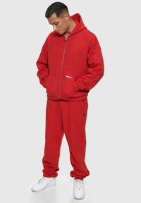 Dropsize BAZIX REPUBLIQ SUPER  - Sweatjacke - red