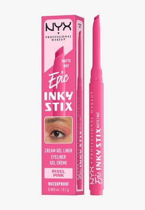 Eyeliner crème gel mat rose NYX Epic Inky Stix à côté de sa boîte rose assortie avec une démonstration de maquillage des yeux.