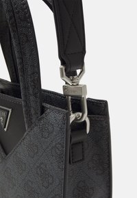 Guess VEZZOLA UNISEX - Kabelka - black