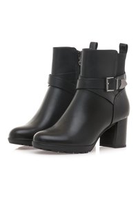 Maria Mare Stivaletti con plateau - black