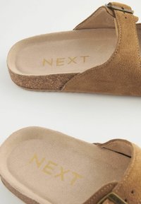 Next BUCKLE REGULAR FIT - Muiltjes - tan brown suede