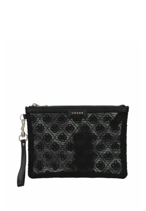 Clutch nera trapuntata in tessuto, con motivi a rose, chiusura con zip e tracolla removibile con finiture in tono argento.