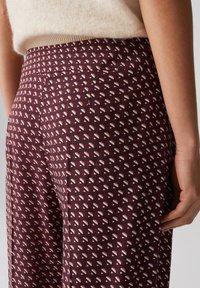 OPUS HIGH RISE CROPPED WIDE FIT - Broek - cassis