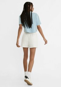 Stradivarius WITH DRAWSTRINGS - Træningsbukser - white