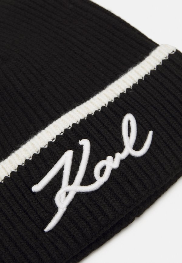 SIGNATURE BEANIE - Beanie3