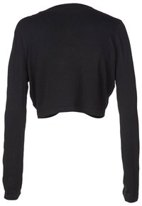 Černý zkrácený svetr vyrobený z lehké pletené látky. Má dlouhé rukávy, kulatý výstřih a jednoduchý, bezešvý design.