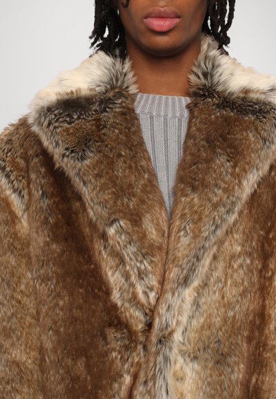 Han Kjøbenhavn LONG COAT - Žieminis paltas - wild brown