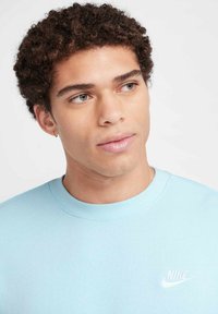 Nike Sportswear CRW - Felpa con cappuccio - glacier blue white