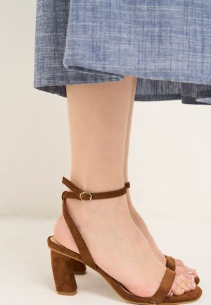 Camomilla Italia, SOEMI - SANDALS - Sandalen - brown