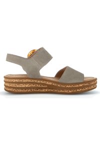 Sandale femme en daim taupe avec bout ouvert, bride à la cheville et semelle plateforme en liège à texture superposée, vue de profil.