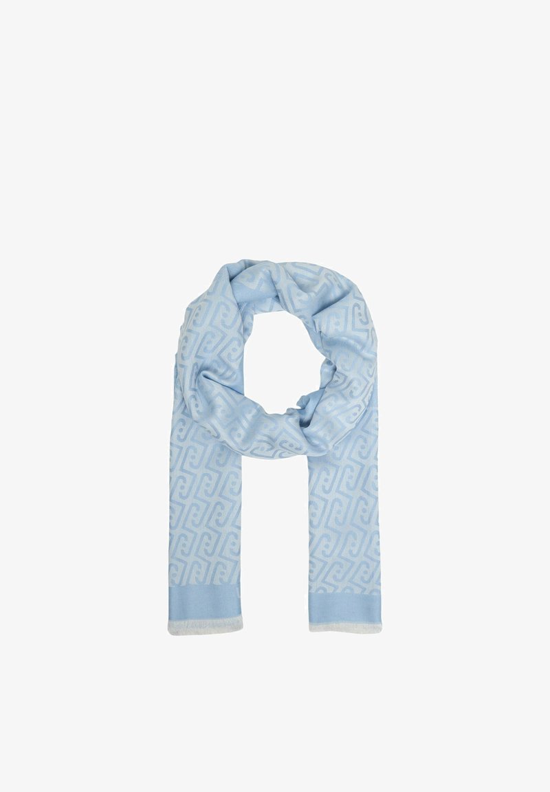 Bufanda azul claro con un patrón geométrico repetido y extremos sólidos de color azul claro, doblada cuidadosamente en forma de lazo.