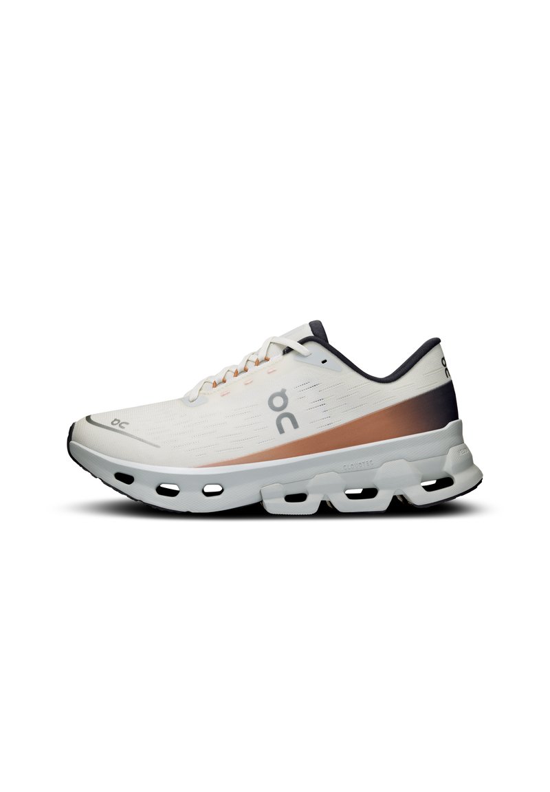 On CLOUDSPARK - Road running shoes - ivory glacier