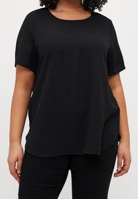 ONLY Carmakoma Blusa - black