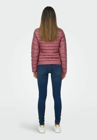 ONLY ONLNEWTAHOE QUILTED OTW - Zimska jakna - rose brown