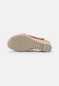 Gabor Comfort Sandali con plateau - metallic red