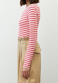 Marc O'Polo Langærmet T-shirt - apricot