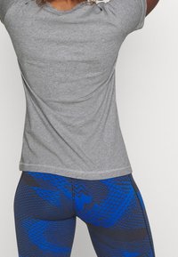 Champion T-shirt basic