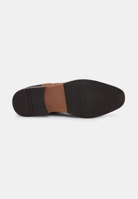 Bata Stringate - brown