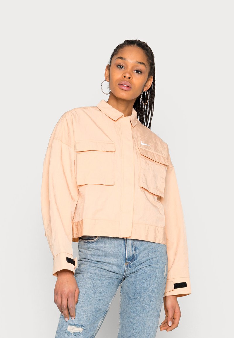 Nike Sportswear Casaco de verão - harvest moon/white