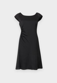 Μαύρο φόρεμα μέχρι το γόνατο με κοντά μανίκια καπέλο, φαρδιά λαιμόκοψη και λεπτομέρειες με ρυτίδες στη αριστερή πλευρά της μέσης.