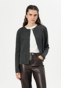 Vero Moda VMTESSA WIDE PANTS  - Hlače - chocolate torte