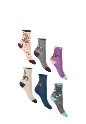 Set aus sechs Knöchelsocken in verschiedenen Farben: cremefarben mit Mustern, grau, lila, dunkelblau und Pastellakzenten; mit gestickten Charakteren.