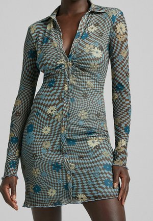 Bershka, Robe chemise - brown