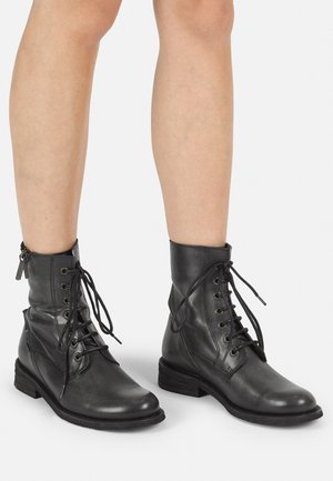 Lace-up ankle boots - black