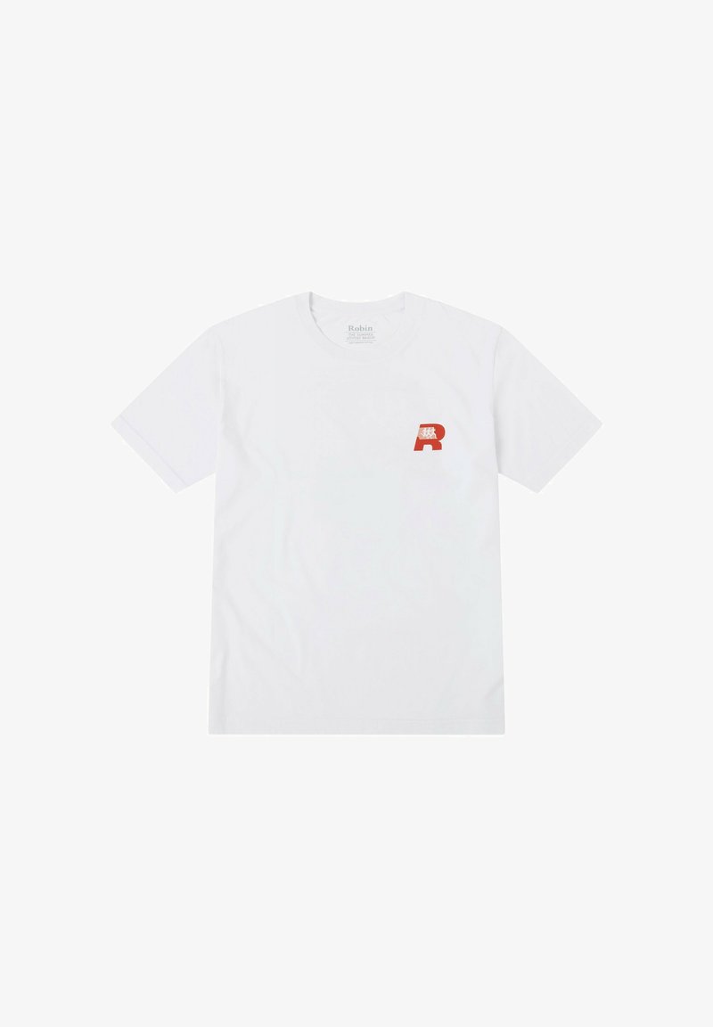 Camiseta blanca de manga corta, hecha de algodón, con un pequeño logo rojo de "R" en la zona izquierda del pecho. Textura suave, diseño clásico de cuello redondo.
