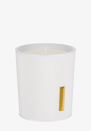 SCENTED CANDLE - THE RITUAL OF KARMA - DELICATELY SWEET - LOTUS & WHITE TEA - Bougie parfumée