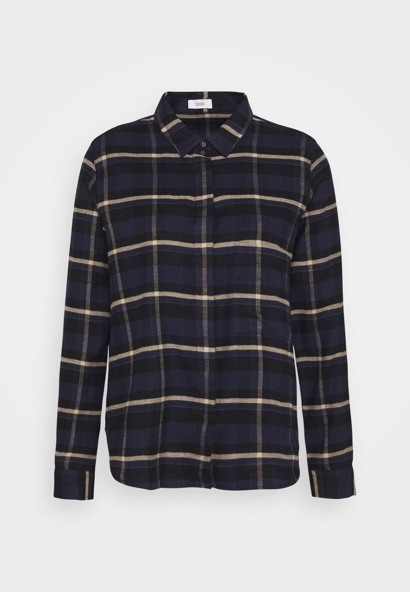 Camicia in flanella blu navy con un motivo a quadri beige e nero, colletto botton-down, maniche lunghe e taschino sul petto. Texture liscia.