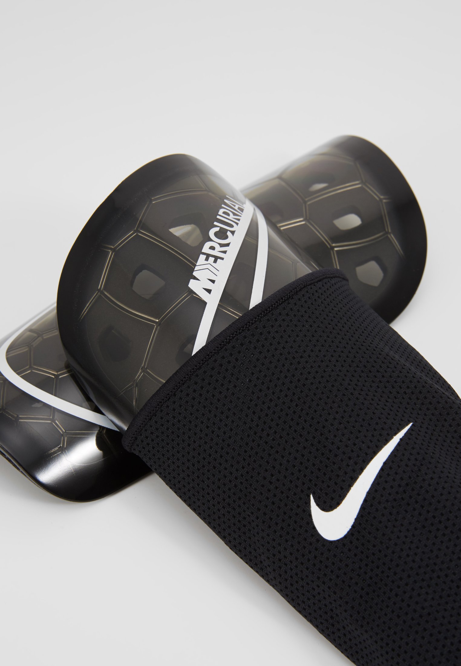 Nike Performance UNISEX - Scheenbeschermers - black/white/Zwart - Zalando.nl