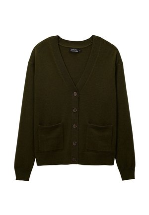 Cardigan vert foncé en tissu tricoté, avec un décolleté en V profond, six boutons sur le devant et deux poches avant.