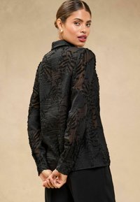 Lipsy Camicia - black