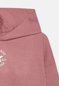 Converse SUSTAINABLE CORE HOODIE UNISEX - Sweat à capuche - night flamingo